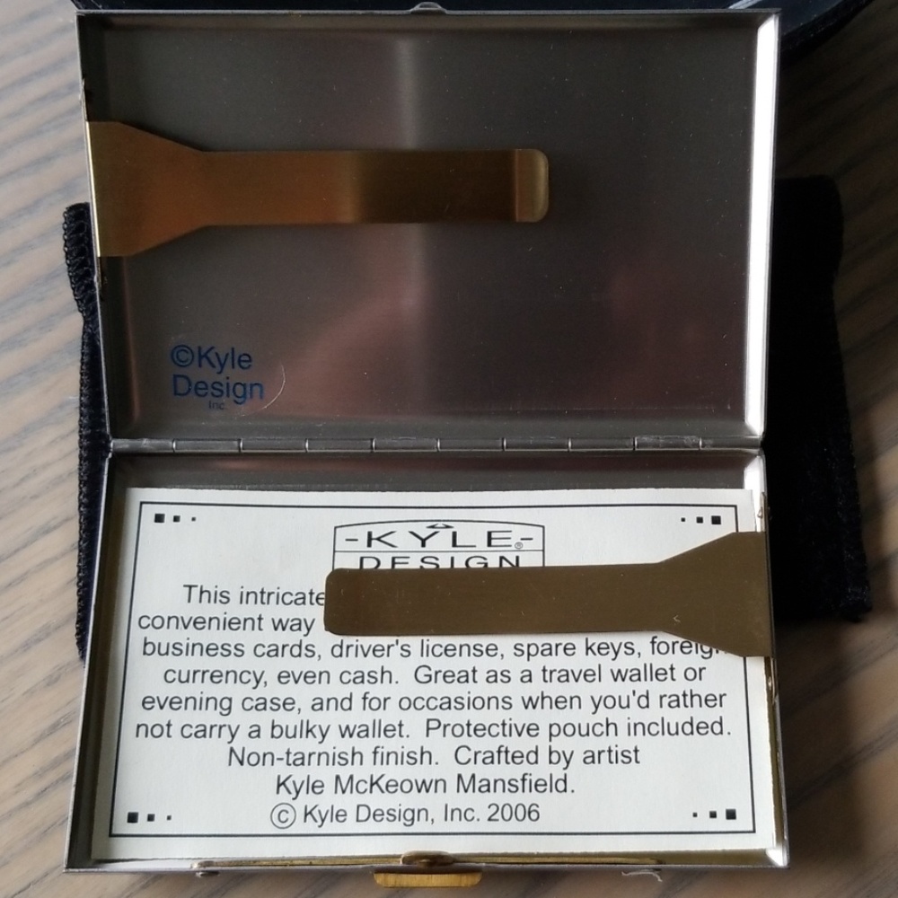 NWT Kyle McKeown Design Metal Card Case - Picture 5 of 7